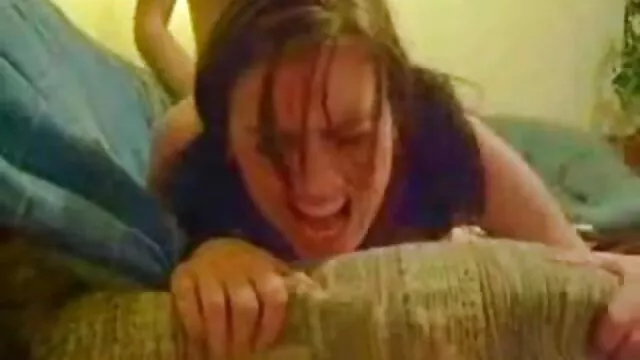 Leggy brunette hottie ให้ solid foot job to her stud and gets enjoyed วีดีโอ หนัง x with cunnilingus
